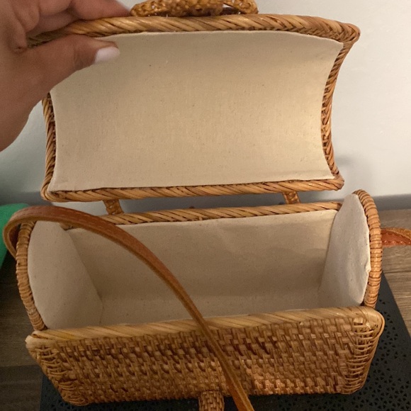 Straw messenger bag - Picture 3 of 3